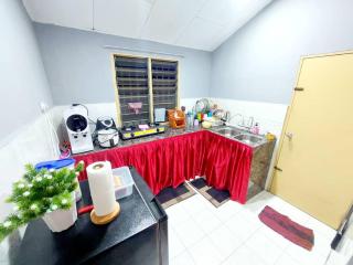 Aminah Homestay Ipoh Seluruh Rumah - 2