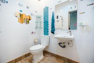 Super nice townhouse in city center, 10 minutes walk to beach, night market ... - 9