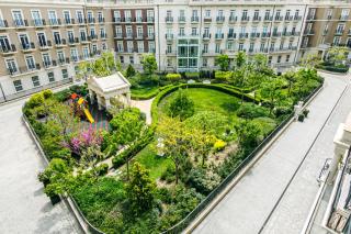 VIP Knightsbridge Residence White City - 9