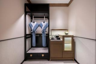 Manxin House Beijing Forbidden City, Century Old Hutong Courtyard Mansion, Newly Renovated - 1