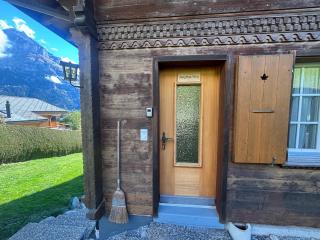 Chalet Amaryllis - Jungfrau View Apartment - 9