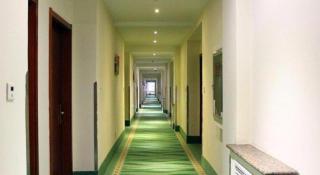 GreenTree Inn Weihai Port - 8