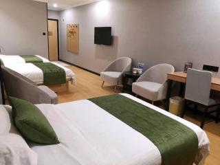 GreenTree Inn Yixing Zhangzhu Express Hotel - 2