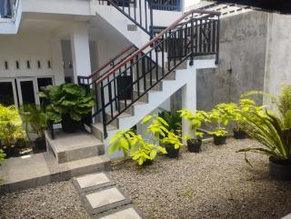 Two level guesthouse Yogyakarta - 1
