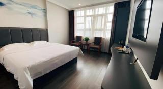 GreenTree Inn HanZhong Railway Station Beiyihuan Road Express Hotel - 5