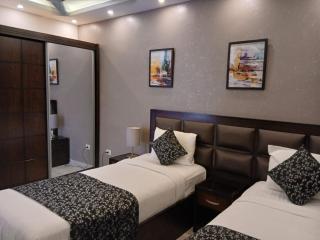 Alweibdeh Corner Apartment - 3