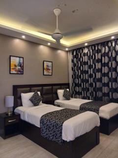 Alweibdeh Corner Apartment - 4
