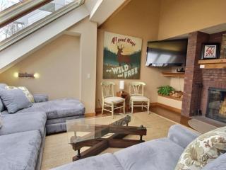 SunBear-Ski on Ski off, Pool, HotTub, Game Room! - Killington - 0