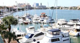Chart House Suites and Marina - 5