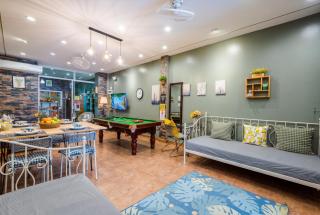 Super nice townhouse in city center, 10 minutes walk to beach, night market ... - 8