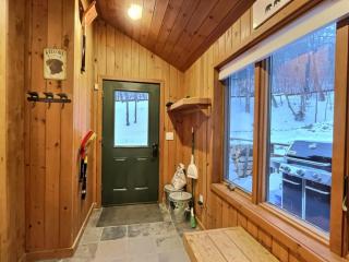 ThreeBears Hot Tub, Views, Game Room, Gym - 2