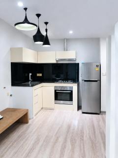 White Residence Hotel & Apartment - 1