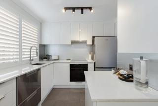 The Kensington New Yorker Swan BnB Management - 3