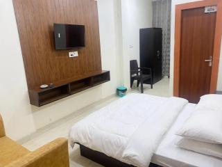 Hotel To To Stay by Syema Prime New Delhi Railway Station - 5