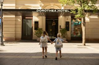 Dorothea Hotel, Budapest, Autograph Collection - 8
