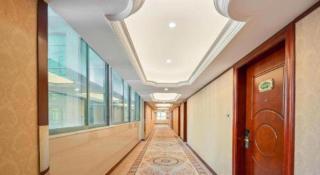 Vienna Hotel Shenzhen International Exhibition Center Fuhai Qiaotou - 7