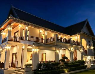 Vongphachan Guest House - 9