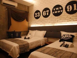 The Shop Hotel - 9