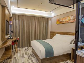 Borrman Hotel Zhenjiang Dashikou Suning Plaza - 1