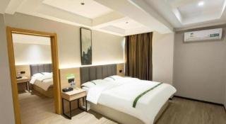 GreenTree Inn Zhumadian Xincai County Yueliang Bay Hotel. - 3