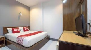 Capital O 75412 V Resort - 9