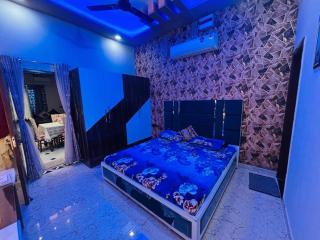 THE Divine House for Memories - 9