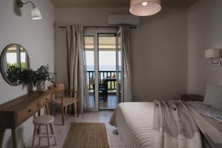 Blue House Apartments - 8