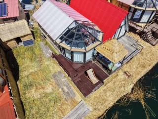 Sunset view of the house in Puno, Peru, Lake Titicaca - 4
