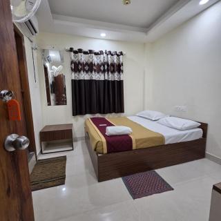 Hotel Sumithra Palace lodging Boarding - 8