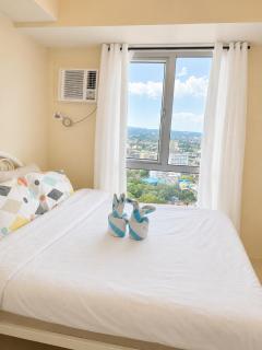 Walking Distance Ayala Mall Central block Studio Avida It Park - 5