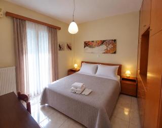 Τhe Ηappy Place - 8