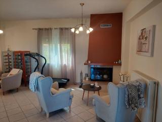 Τhe Ηappy Place - 2