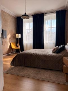Łazarz Rent - 3
