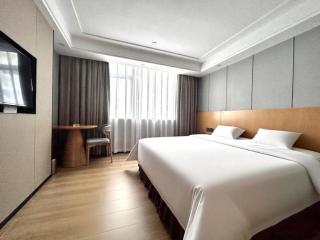 Guangzhou Liangyou Qicheng Hotel (Gangding Subway Station Jinan University Branch) - 1