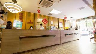 Huafeng Hotel - Huaqiang South Metro Station and Huaqiang North Commercial District - 4