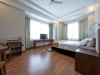Hotel Samye - 1