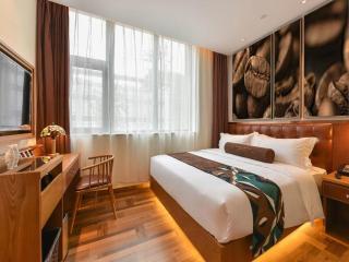 James Joyce Coffetel· Beijing Fengtai Railway Station Lize Business District - 0