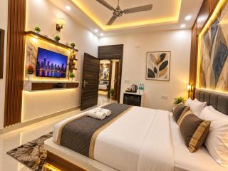 Hotel Montara Suite Near IGI Delhi Airport - Free Airport Pickup & Drop - 4