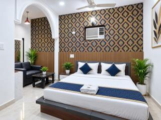 Hotel Montara Suite Near IGI Delhi Airport - Free Airport Pickup & Drop - 8