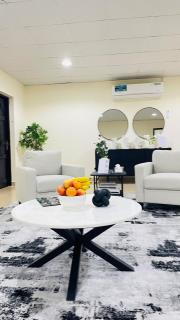 Luxury Farm Holiday Villa - 6
