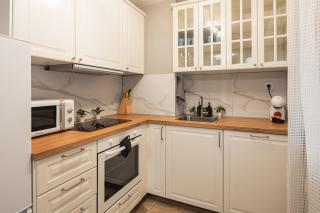 Varna Family Apartment - 3 Bedrooms - 9
