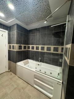 Centaurus Diamond Apartments - 5