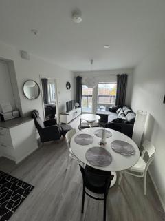 Three Stones Apartments - 8