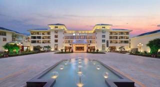 Landscape Beach Hotel Sanya - 8