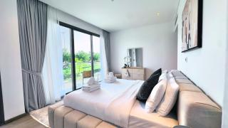 Luxury 4BR Villa with Pool and Maid & Driver Room - 1