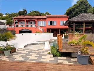 Domaine Terranadee - Grande Villa et Bungalows dans un Jardin créole avec Piscine et Vue Panoramique - 0