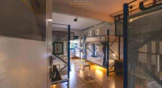 Post Factory Bed & Breakfast Hostel - 1
