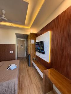 Urban Stays - 2