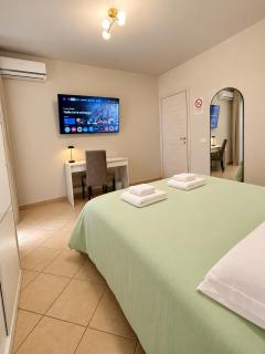 V31 Boutique Apartment - 7
