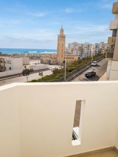 10 Agadir waves - 1